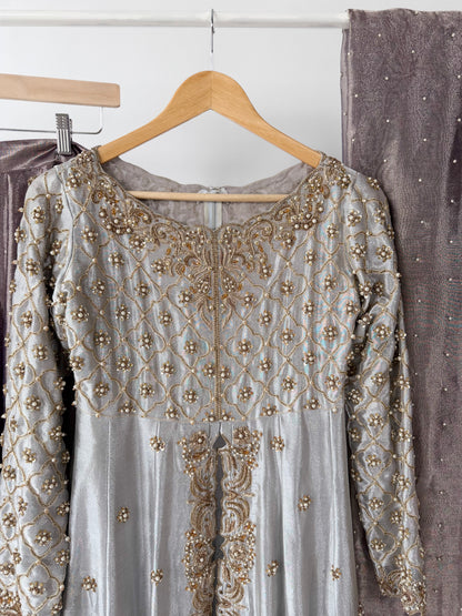 Silver Lilac Embellished Pishwaas Set