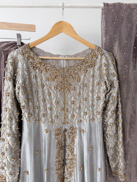 Silver Lilac Embellished Pishwas Set